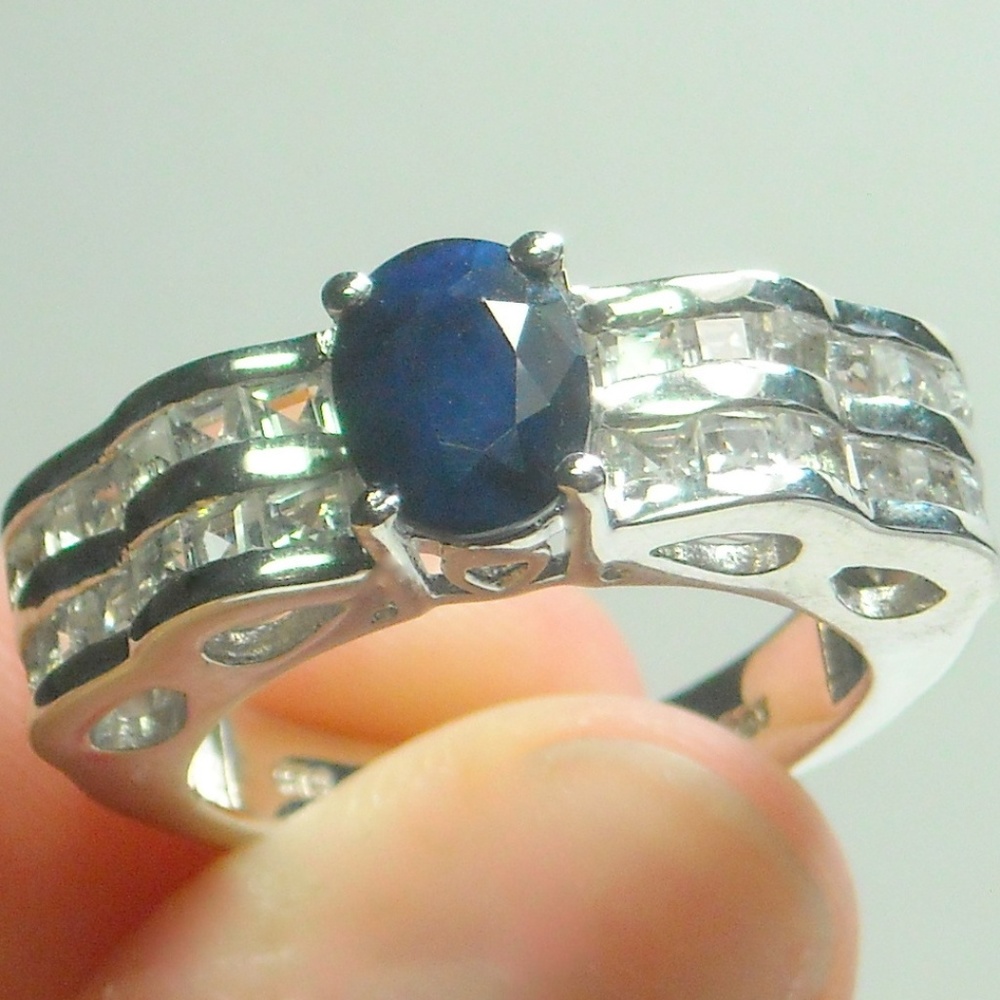 NWT Natural Blue Sapphire & Topaz Ring